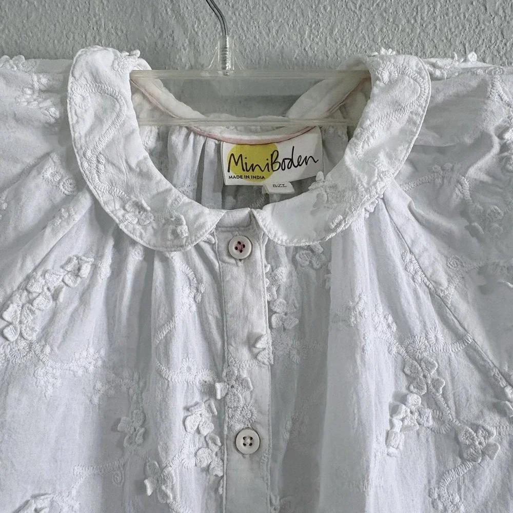 Mini Boden Girls 6-7Y White Embroidered Cotton Peter Pan Collar Blouse